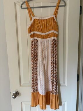 Aeropostale Mustard Yellow and White Floral Maxi Dress